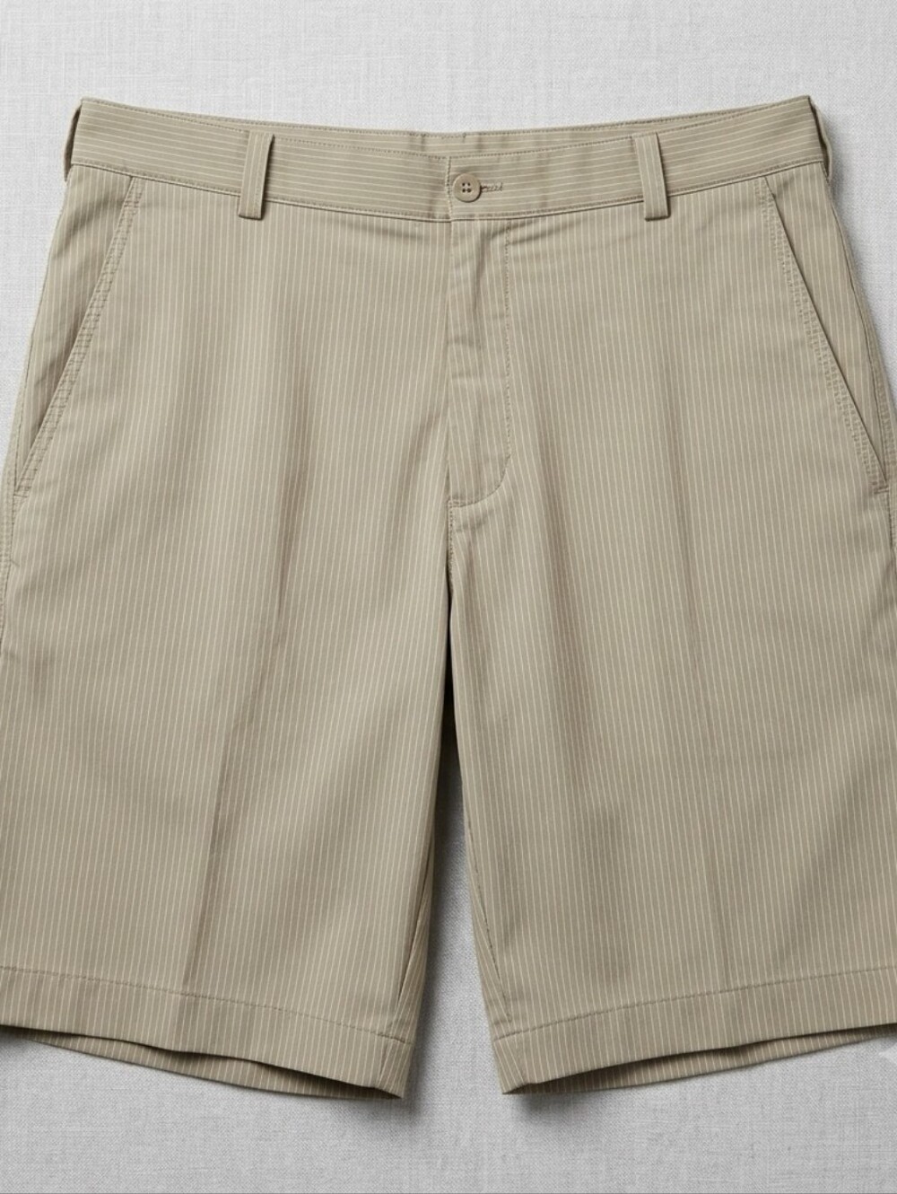 Nike Golf Men’s Tan Pinstripe Dri-FIT Shorts Size 34